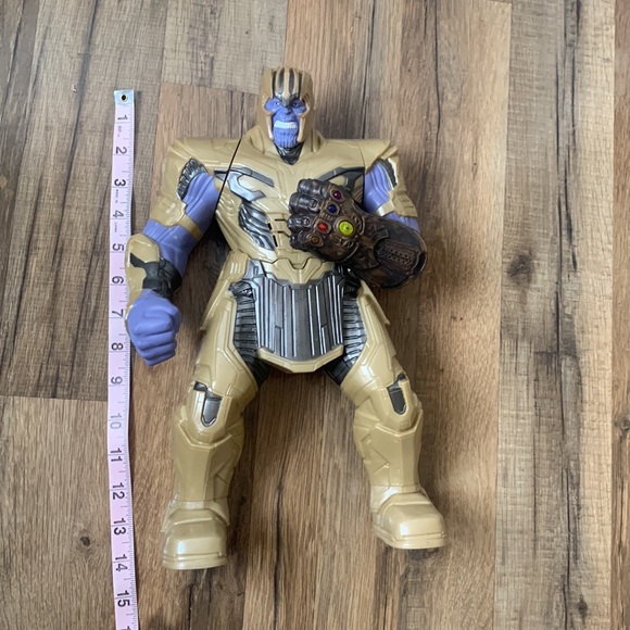 THANOS  Endgame Titan Hero THANOS  Talking Marvel Avengers - Picture 10 of 11